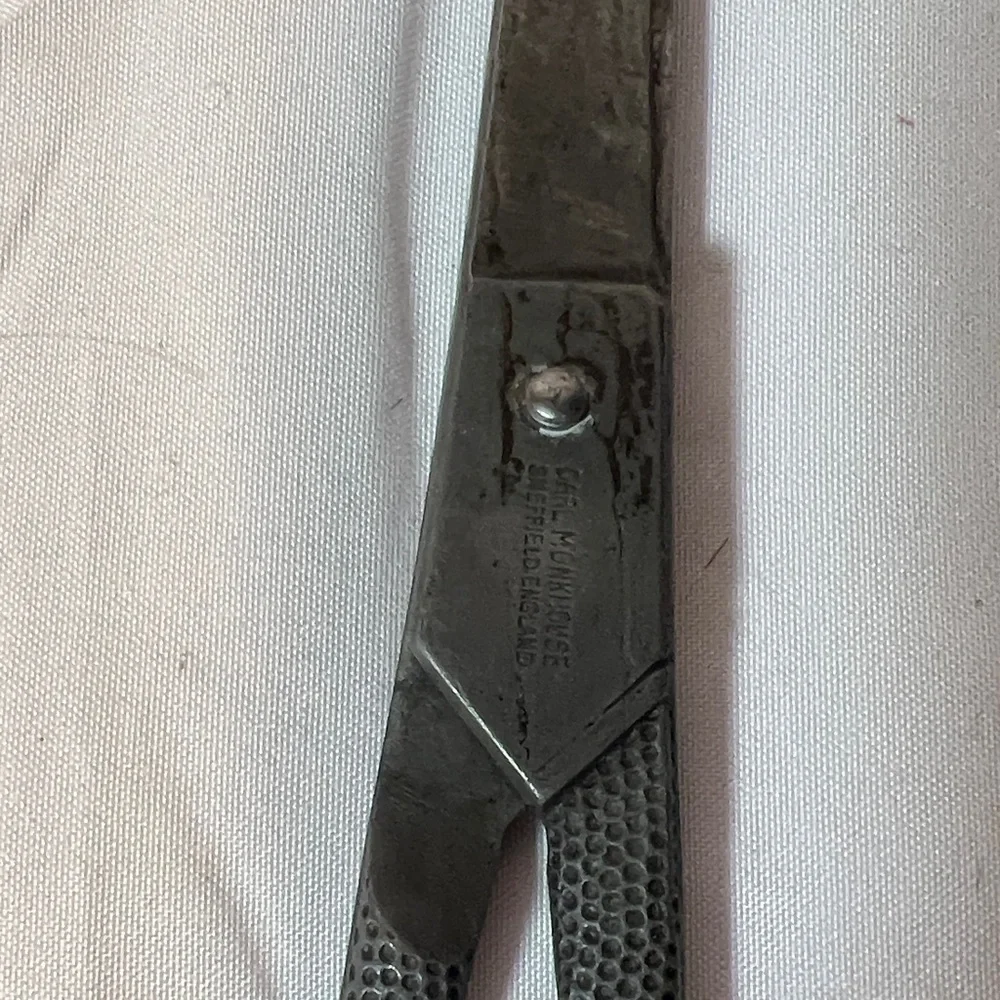Antique Vintage Grooming Scissors Set - Silver and Brown